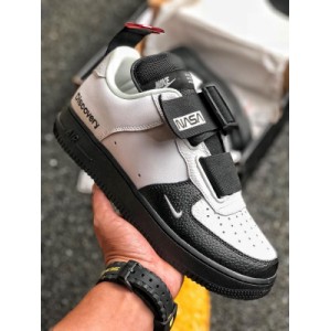 The highest version on the market is the first layer of ingenuity ?? The Nike Air Force 1 utility QS Air Force 1 Military function low top sports and leisure board shoe av6247-100 is correct, milky white, strong luminous outsole, midsole routing, upper pattern and so on