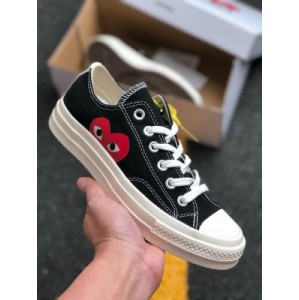 The highest version in the market original last original box high cleaning work version official latest version correct soft blue background CDG x Converse 1970s black background bond converse Chuanjiu Baoling play love co branded canvas shoes original box original Standard Vulcanized shoes 150206c Si
