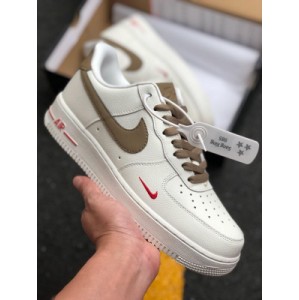 Replenish the highest version of Air Force 1 low ID Air Force 1 Classic low top milk white light brown hook Article No. 808788-996 original last original paperboard to create the purest air force version, focus on foreign trade channels, full-length built-in air cushion original box accessories, steel seal on the midsole