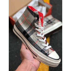 The new SCOTTISH PLAID color of converse 70s Plaid fire brings fresh and retro style. Customize the plaid silk interior with high-quality flannel to keep warm and breathable 166495c size: 35-4436.5 37.5 39.5