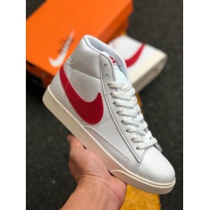 The Nike w Blazer Mid Vintage suede is a retro classic with a trail blazer's white and red top cowhide and litchi pattern. The recognizable Nike Blazer Mid color will return this year. The shoe is simple and classic
