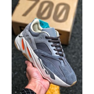 Yeezy boost 700 magnet magnet magnet got the file in advance. The imported 3M reflective material of the original shoe adopts dark gray toe cap, light gray collar, bright gray upper and beige lining. The whole shoe body presents gradient color change, which is more attractive than the single tone shoes