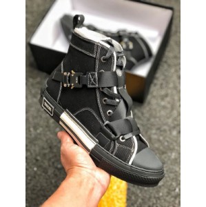 Dior functional style high top canvas shoes are limited for sale in the early spring of 2020. You must buy real goods. The latest recommendation is not to hit shoes. The exclusive outsole is opened and matched with a full set of packaging size: 35-44