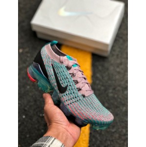 The nike air vapormax flyknit 3 is both elastic and flexible. The smooth lines of the upper are made of elastic and breathable flyknit structure for a fashionable and elegant appearance. Revolutionary vapormax air technology