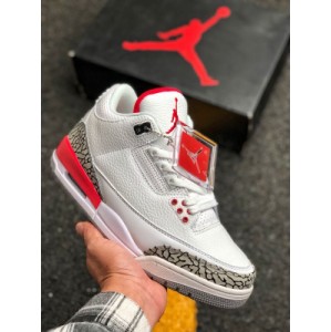 At Jordan's request, the air jordan 3 reduced the upper height, added a highly decorative burst pattern element to the shoe body, used the classic Jumpman logo for the first time, adopted the front and rear separated airsole in the midsole, and innovatively used the visual air unit in the back