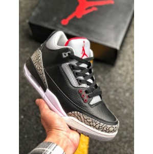The air jordan 3 went on sale at the end of 1987. Tinker Hatfield, a little-known designer at that time, was ordered to design and launch this masterpiece. The air jordan 3 reduced the upper height at Jordan's request and added great clothes to the shoe body