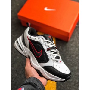 The Nike Air monarch IV was officially launched in 2013. Its retro simplicity and soft and comfortable feel made it Nike's annual sales champion. The air monarch IV uses a combination upper made of leather, synthetic material and fabric