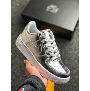 Company level ? The Nike lunar Air Force 1 low SP Air Force 1 Liquid Silver Leather mirror low top casual sneaker has soft and elastic cushioning and excellent midsole design, and nike air technology has long been famous