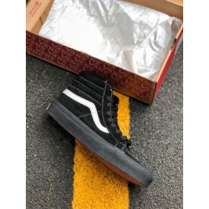 Vans vault og sk8 hi LX all black and white Niuba leather retro high-end vulcanized shoes vans vault high-end branch has launched more new products. In severe winter, new shoes also use more warm materials and low color vans vault