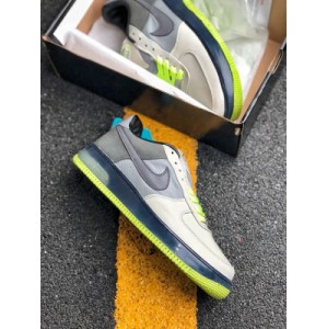 Nike Air Force 1 SPRM x27 07 Kobe cool and bright colors with cool and powerful imported patent leather, lake blue transparent midsole, exposed max air cushion, brown upper and worn heel, and imported top layer leather in the inner shoe