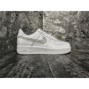 190 yuan Nike x27 lv8 classic air force one low top versatile Board Shoes White Leather transparent letter hook bq5361-100 size: 36.5 37.5 38.5 39 40.5 41 42.5 43 44 45