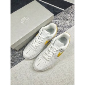 210 yuan Nike WMNs air force one white and yellow hook 315115-15size: 35.5 36 36.5 37.5 38 38.5 39 40.5 41 42 42.5 43 44 44.5 45