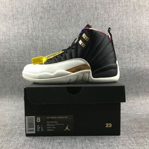 The air jordan 12 year of the pig supports the Tiger flutter, which is comparable to the genuine one