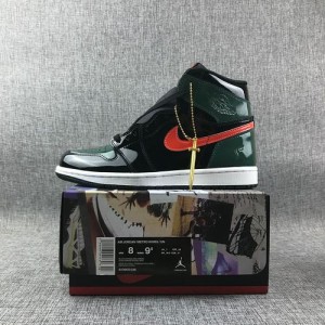 Sole x Air Jordan 1 green patent leather company grade original standard can be scanned