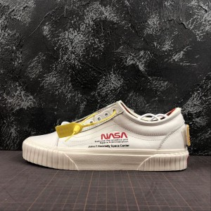 True standard company level NASA x Vans old skool co branded Vance low top casual board shoes astronaut size 36-44