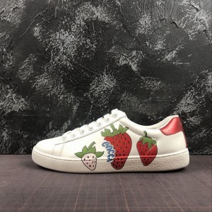 Gucci Gucci small white shoes series full color attack small strawberry printing market exclusive high-end glue free process size 35 36 37 38 39