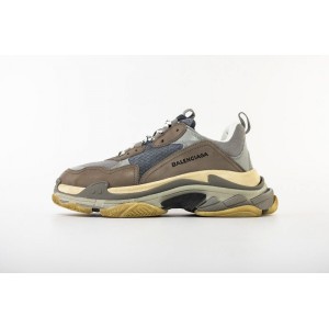 A generation of medium grey Paris Vintage daddy shoes Balenciaga triple s 536737w09o11259