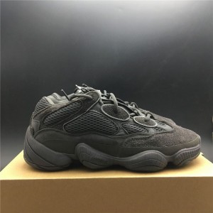 Tiger puff version Special Edition yeezy 500 all black color matching with 3M reflective strip embellishment tiger puff version Article No.: f36640 No. 36-12 shipment