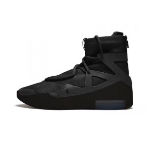 Air fear of God 1 noir art. No.: ar4237-005 release date: April 25 black soul fear of God x Nike co branded upper foot photo shows high street temperament and sharp edge