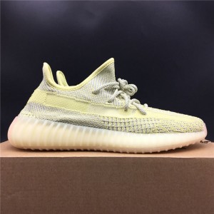 Tiger puff version yeezy 350 V2 butter European limited Angel luminous and reflective tiger puff version original imported material article No. fv3250 No. 36-46.5 shipment E0