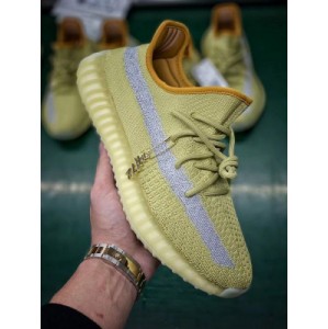 H12 version: 350v2 yellow side Mantianxing yeezy 350v2 marsh Article No.: fx9034 size: 40 40.5 41 42.5 43 44 44.5 45 46 47 48 small half size