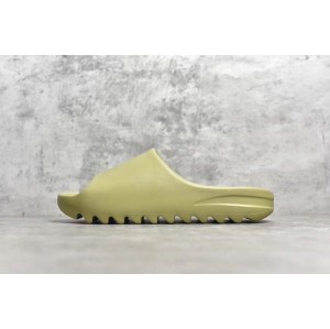 PK version: coconut slipper bean green ad originals yeezy slide resin article No.: fx0494 official synchronous size: 37 38 39 40.5 42 43 44.5 46 it is recommended to take a larger size