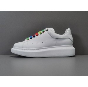 Guangzhou K factory: McQueen rainbow Alexander McQueen size: 35-44 no half size Guangzhou top luxury production factory K factory produces raw materials, the highest version on the market. Welcome to compare the quality