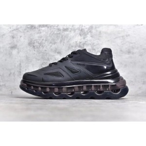 PK version: 53045 black air cushion shoes 53045 -- launched by the designer tourniaire of Balenciaga, continuing the retro and complex style of triple s, all materials come from the original factory
