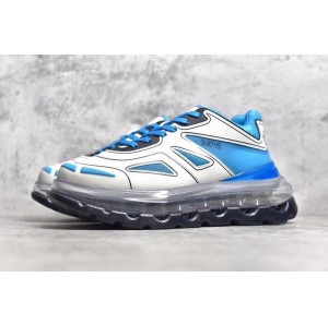 PK version: 53045 white and blue air cushion shoes 53045 -- launched by the designer tourniaire of Balenciaga, continuing the retro and complex style of triple s, all materials are from the original factory