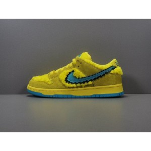 God version: dunk bear yellow Nike SB Dunk Low Pro QS Article No.: cj5378-700 size: 36-47.5 density of hair without hair loss and color loss welcome to compare quality